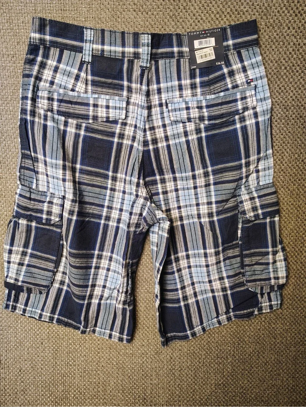 NWT Tommy Hilfiger Boys Shorts Size 18 Blue Plaid Cargo Casual Kids New MSRP $36